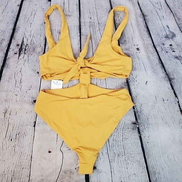 DIPPIN Daisy's Baja Knotted one peice Swimsuit sz. Med NWT - Picture 6 of 8